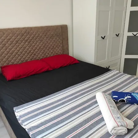 Lägenhet Aylik /sezonluk Kiralik 1+1 Klimali Yeni Dairede